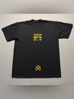 Rawgear Graphic T-Shirt Men’s Medium Black Yellow Logo Streetwear Gym Tee
